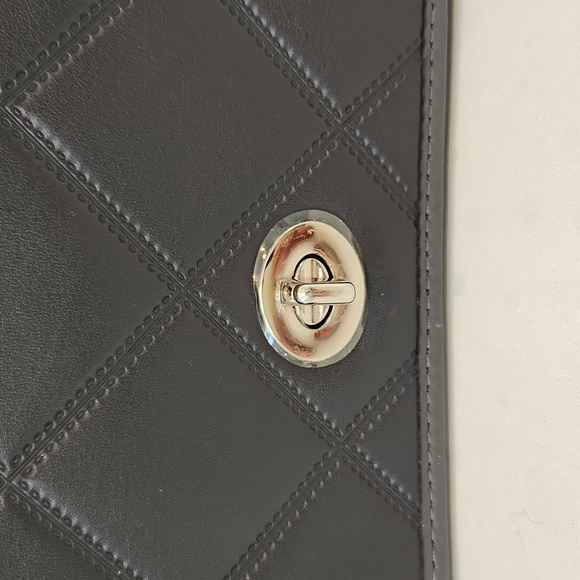 Coach Legacy Penny Two-Tone Quilt Crossbody - Picture 2 of 12